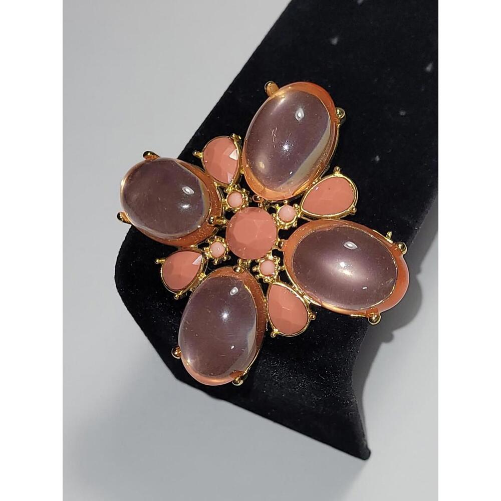 Vintage Style Pink Cabochon Brooch Pin Gold Tone Statement Jewelry Accessory - Picture 13 of 15